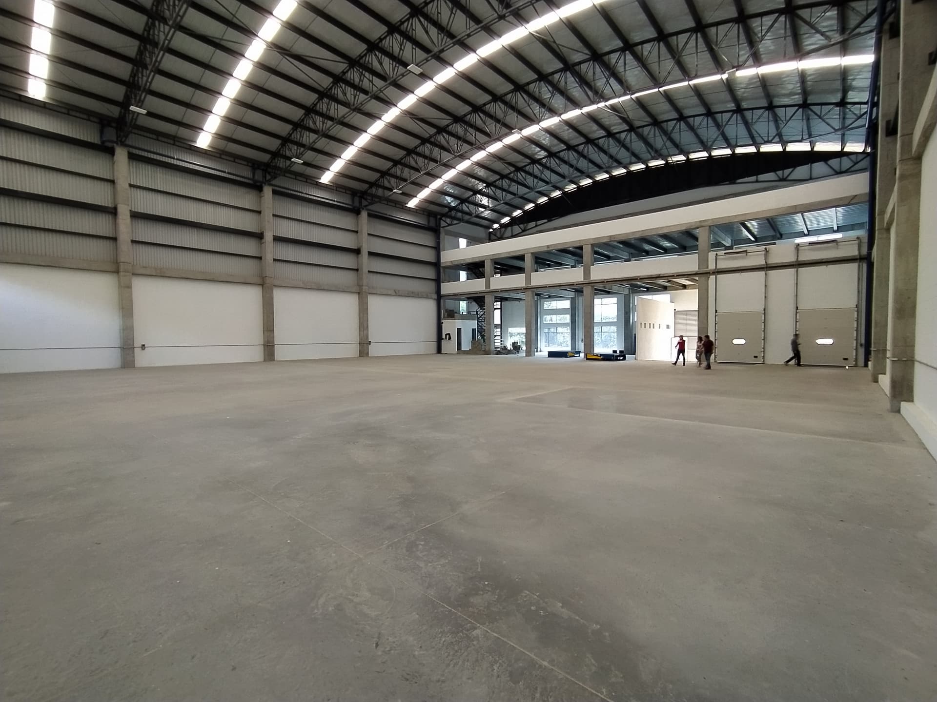 1.890m2 Bodega arriendo Copacabana Parque Industrial - 1