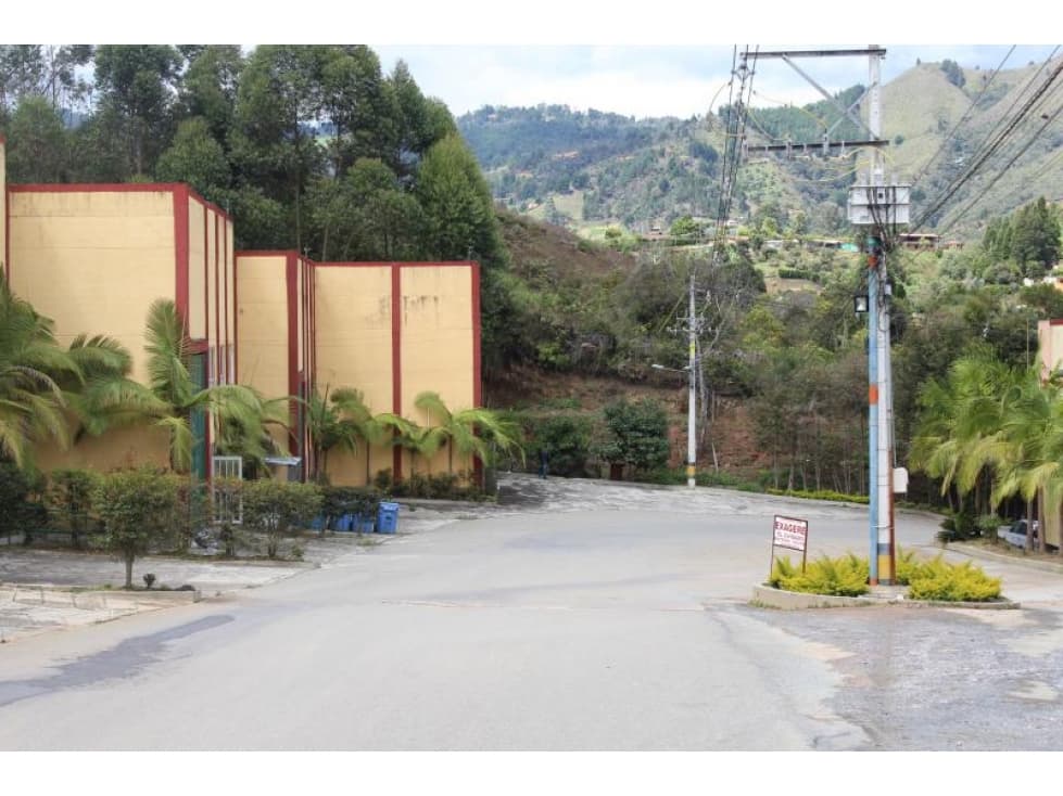 Bodega en Venta en Guarne - 1