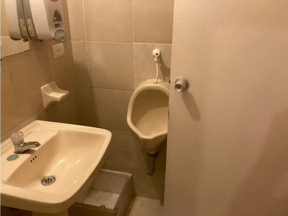 Venta Local Llanogrande, Antioquia - 1