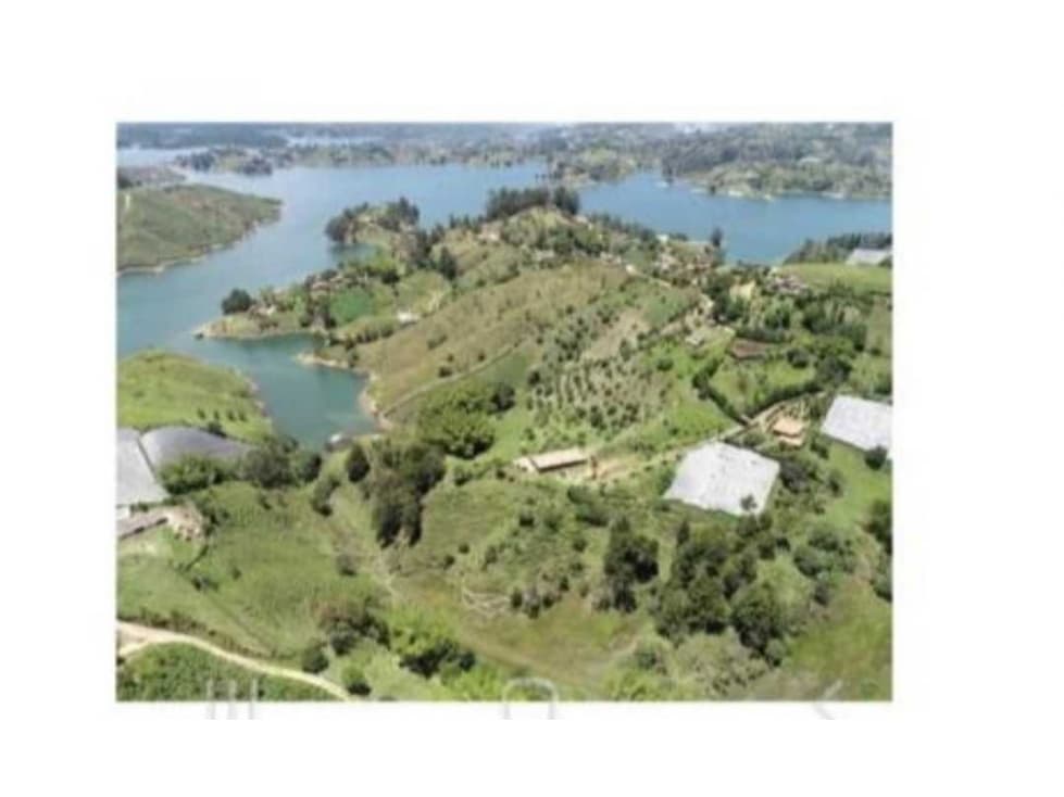 Venta casa campestre en el peñol con acceso a represa - 1