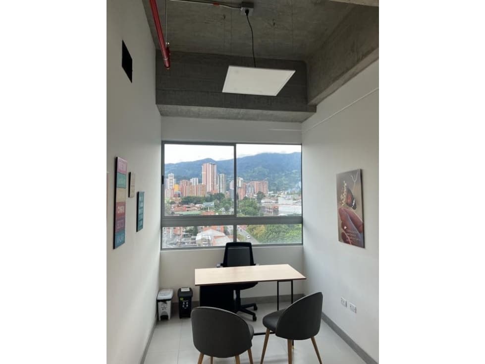 Venta de oficina en Sabaneta cerca a centro comercial Mayorca - 1