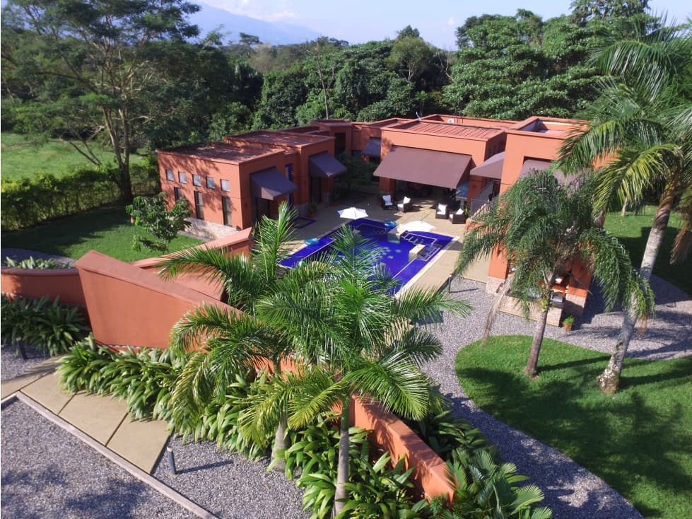 CASA FINCA EN RESTREPO META CONDOMINIO venta - 1