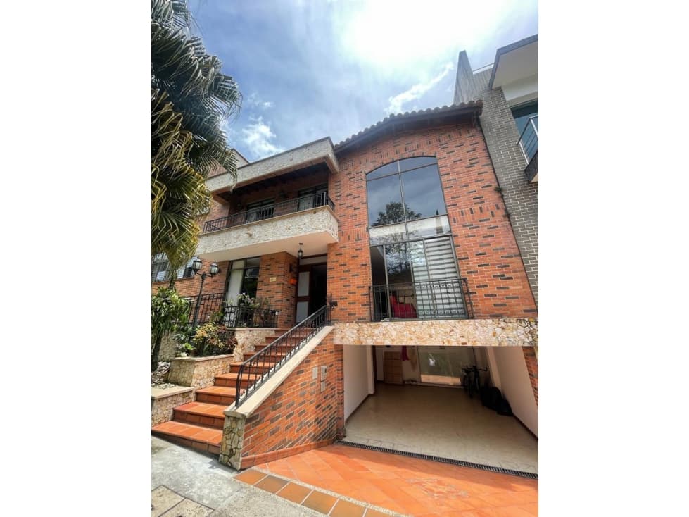 VENTA CASA UNIFAMILIAR EN SAN JOSE, SABANETA - 1