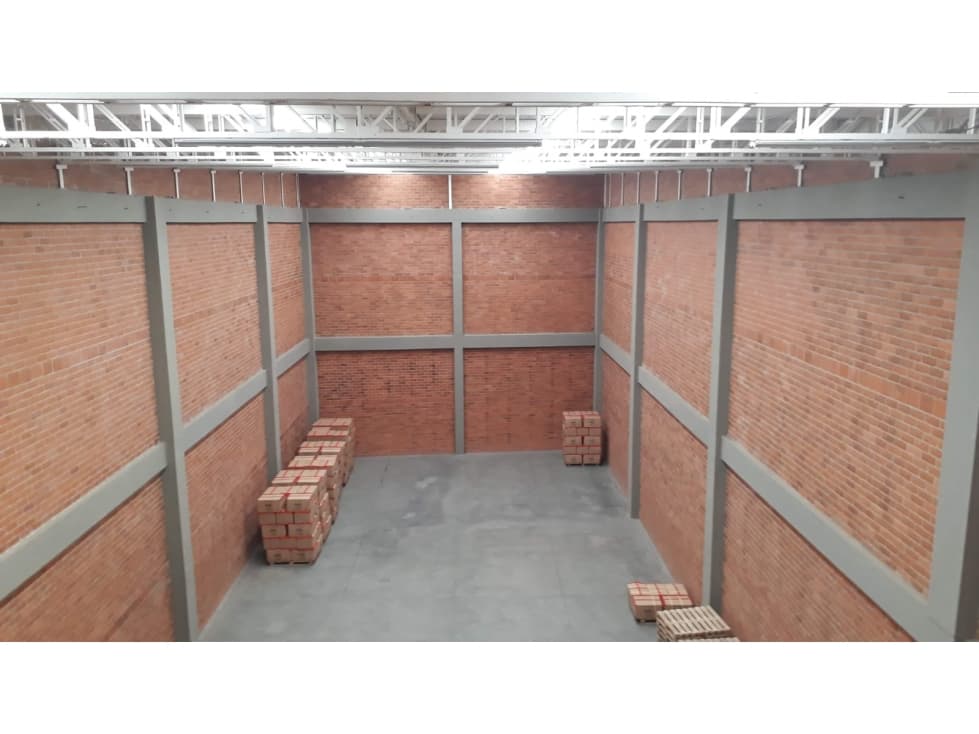 ALQUILER BODEGA ARROYOHONDO,YUMBO CW 8537886 JA - 1