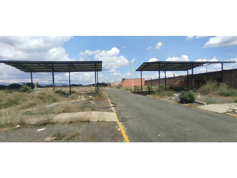 VENDO TERRENO VÍA CANDELARIA LJ 8331759 - 1