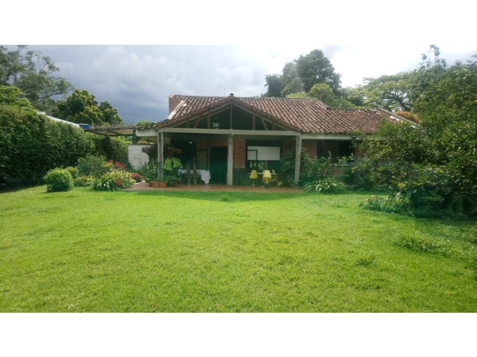 Se alquila casa campestre en Pance (JPG) CW:9307666 - 1