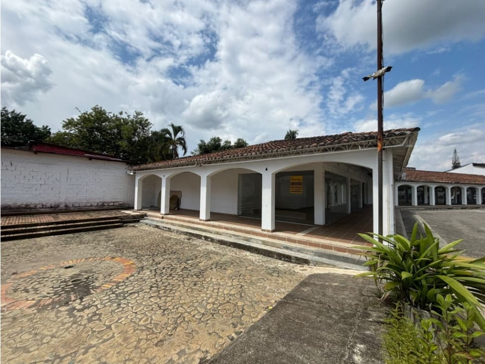 ARRIENDO LOCAL EN JAMUNDÍ COTTOLENGO - 1