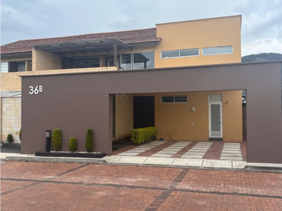 Casa en Arrendar en Cajicá - 1