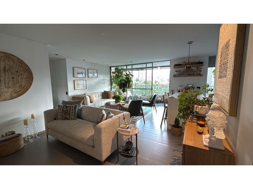 En venta apartamento en las lomas. El.poblado - 1