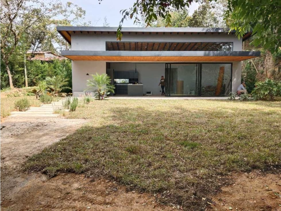 [ARIE] SE VENDE CASA CAMPESTRE PARA ESTRENAR EN GUARNE VEREDA EL MOLI - 1