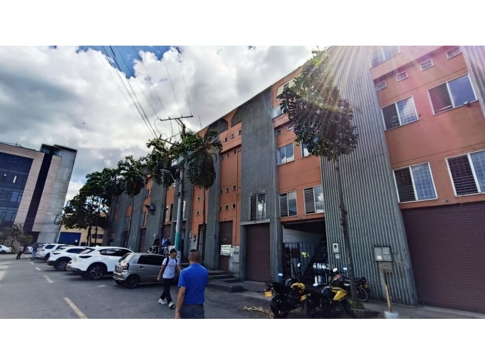 Edificio en Vender en Itagui - 1