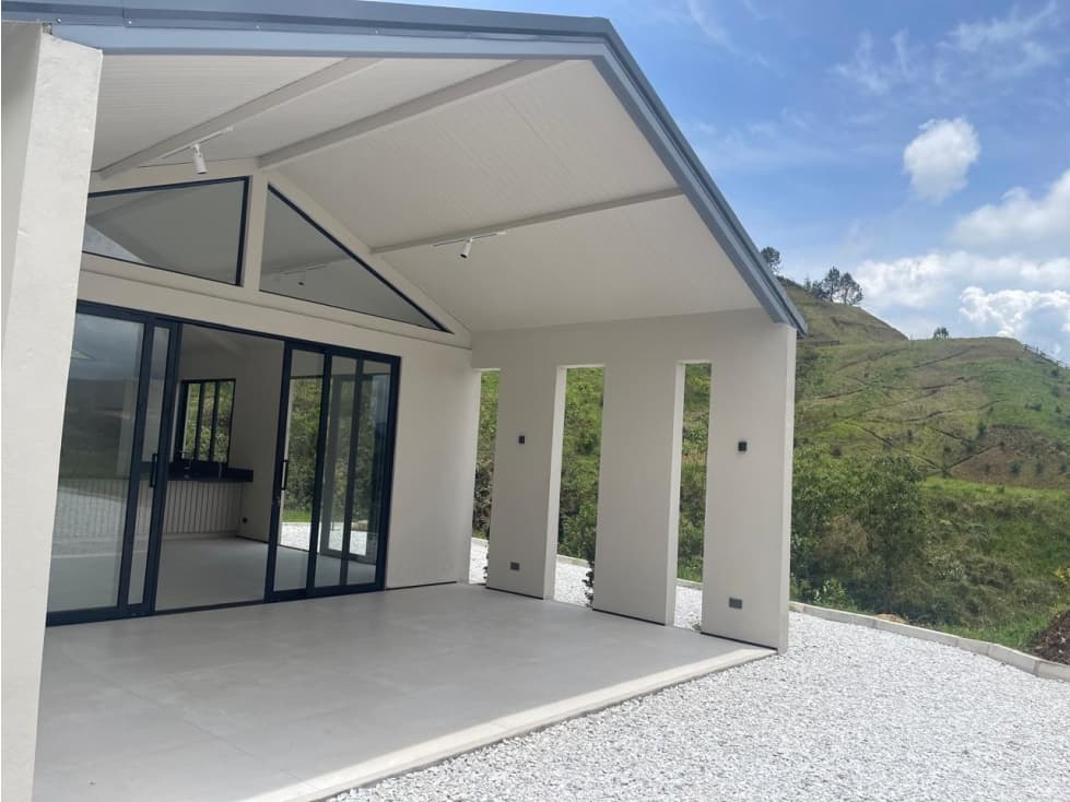 VENTA DE CASA CAMPESTRE EN EL RETIRO - 1