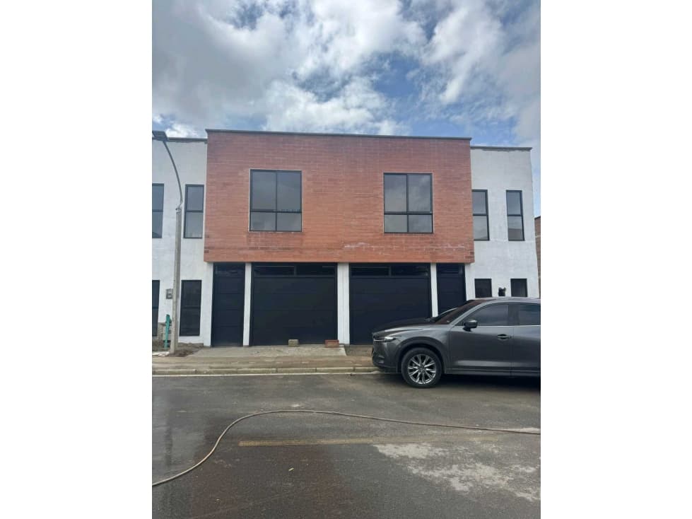 [ARIE] SE VENDE CASA PARA ESTRENAR EN LA CEJA,SANTA MARIA DEL TAMBO - 1