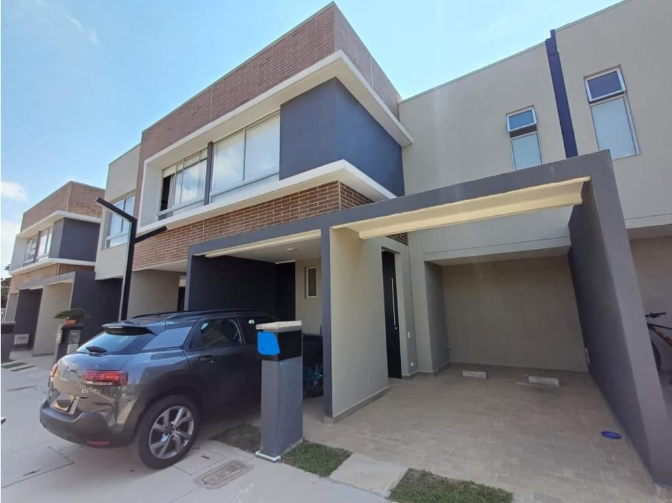 Venta Casa unifamiliar en Unidad Cerrada, LA Ceja, Antioquia. SAO - 1