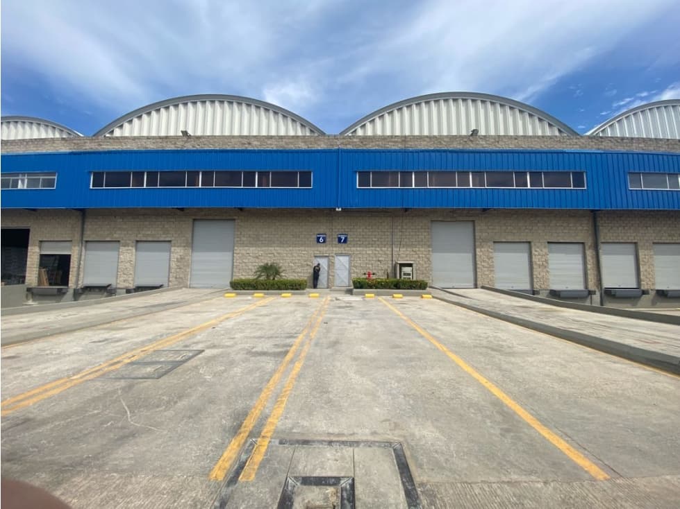 ALQUILER DE BODEGA EN LA PRADERA (PARQUE INDUSTRIAL) - BARRANQUILLA - 1