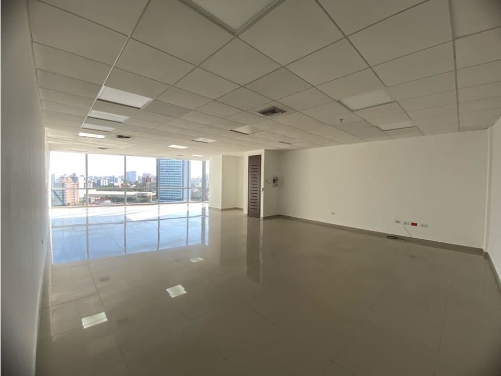 VENTA DE OFICINA EN EL COUNTRY - BARRANQUILLA - 1