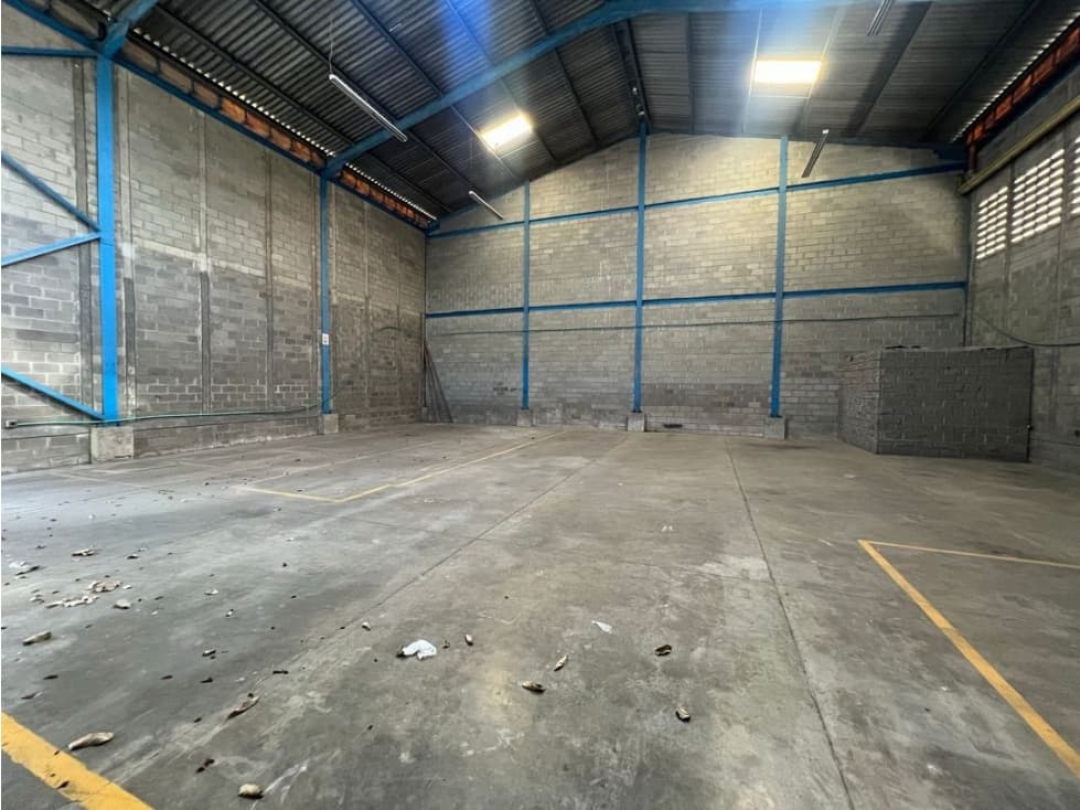 ALQUILER DE BODEGA MURILLO (CIRCUNVALAR) - BARRANQUILLA - 1