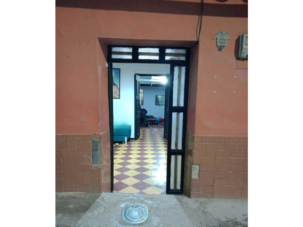 VENDO CASA LOTE CALDAS ANTIOQUIA - 1