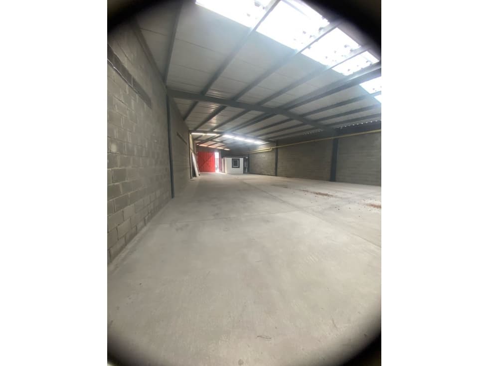 ALQUILER DE BODEGA EN LA CORDIALIDAD - BARRANQUILLA - 1