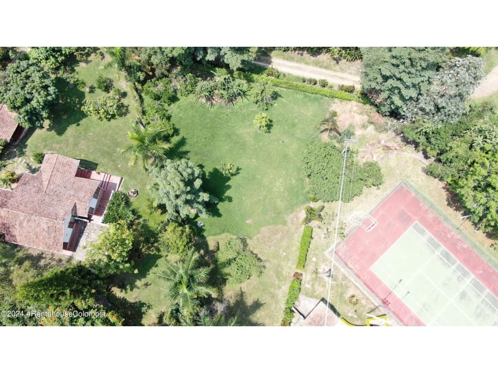 Lote en Fusagasuga (Cundinamarca) RAH CO: 26-57 - 1