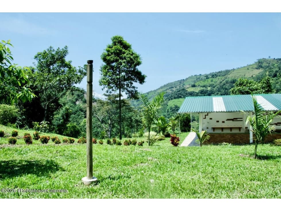 Lote en La Vega (Cundinamarca) RAH CO: 26-191 - 1