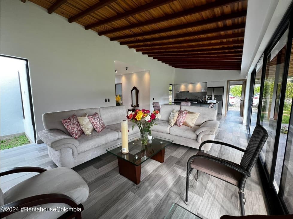 Casa en Chinacota (Norte de Santander) RAH CO: 26-200 - 1