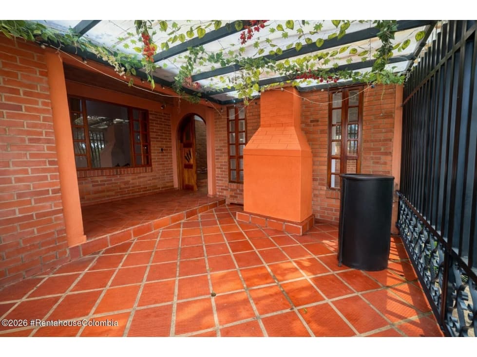 Casa en La Calera (Cundinamarca) RAH CO: 26-416 - 1