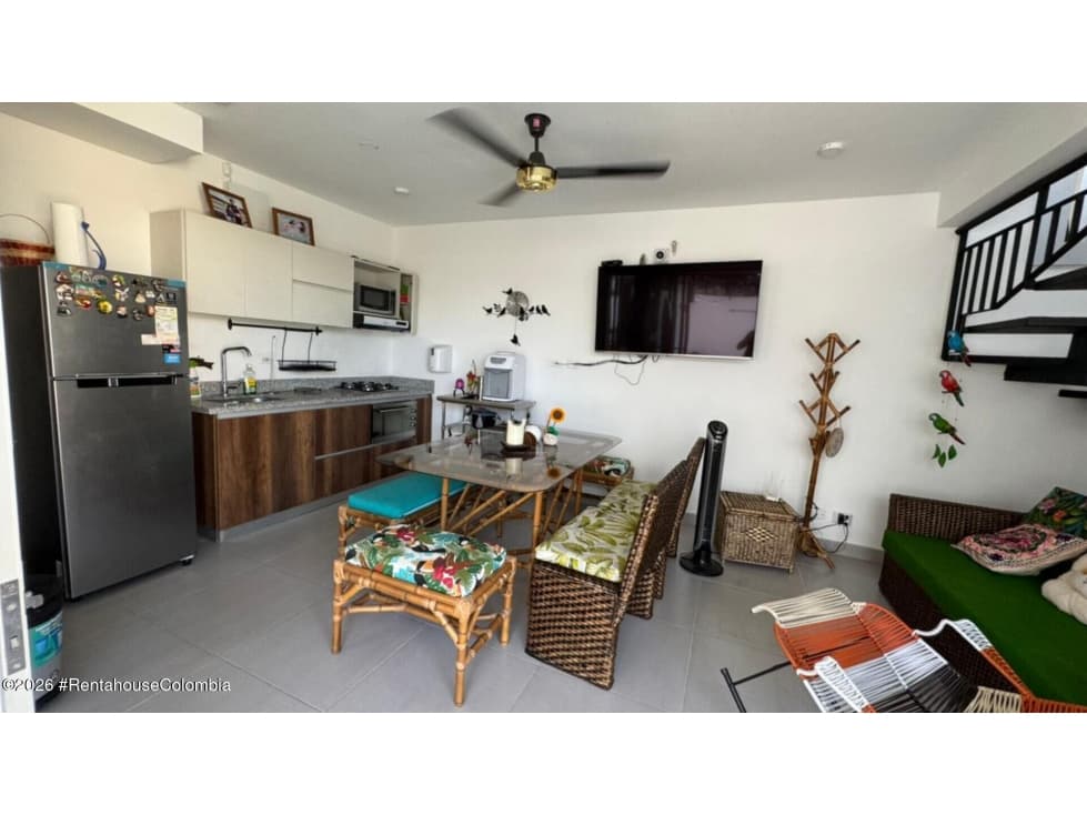 Casa en Ricaurte (Cundinamarca) RAH CO: 26-427 - 1