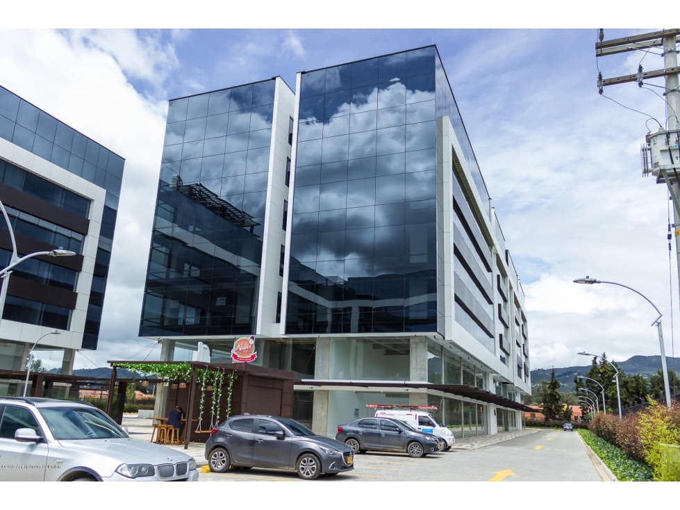 Consultorio en Cajica (Cundinamarca) RAH CO: 26-431 - 1