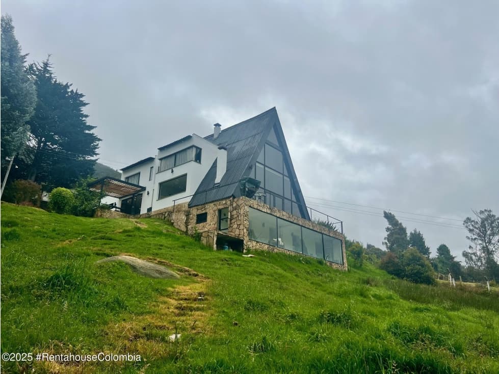 Casa en La Calera (Cundinamarca) RAH CO: 26-519 - 1