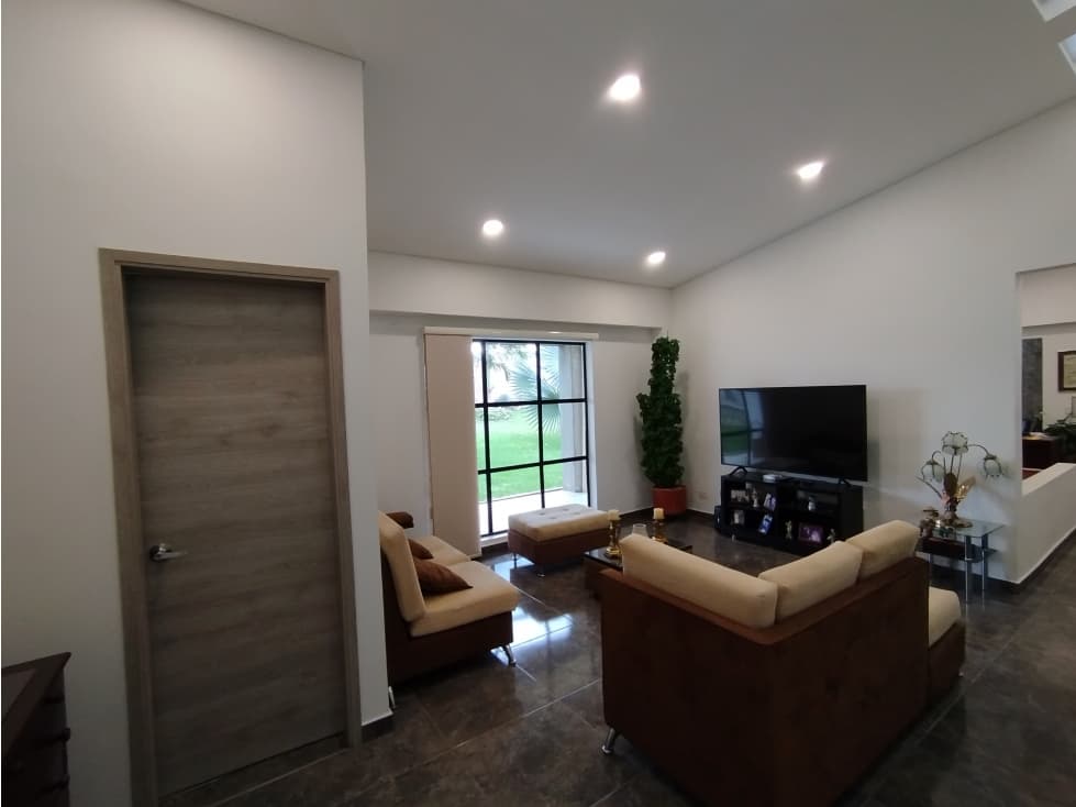 CASA CAMPESTRE VIA POPAYAN - 1