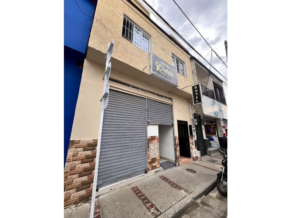 Venta edificio centro de Jamundi valle del cauca - 1