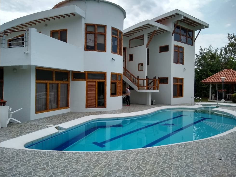 VENTA CASA CARMEN DE APICALA DINASTIA DEL SOL (MG) - 1