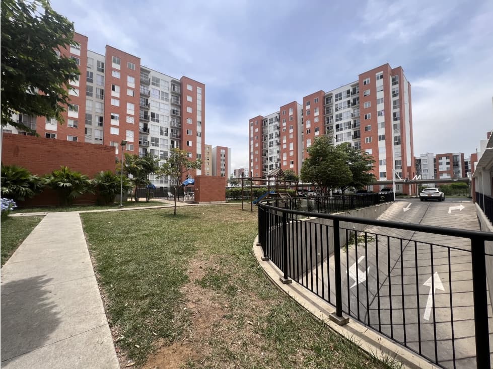 APARTAMENTO EN ALQUILER, C.R. JADE, CIUDAD MELENDEZ - 1