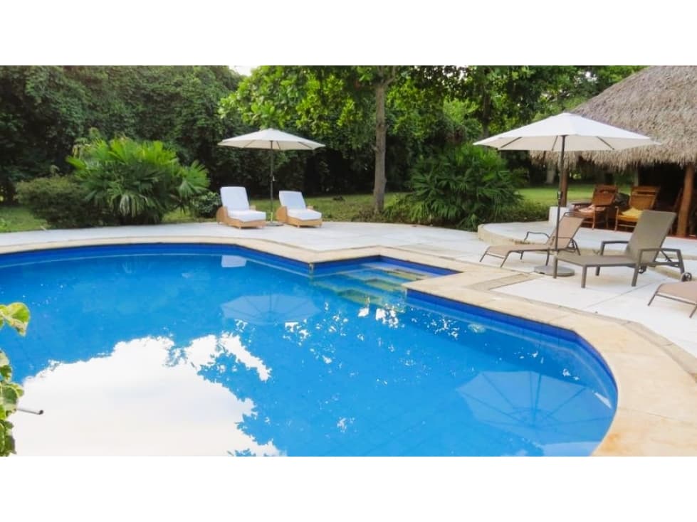 APULO CASA EN VENTA 5100M2 - 1