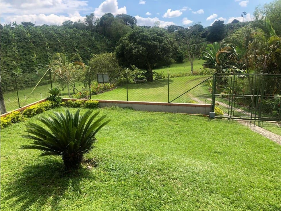 Finca en venta en la Y 4687 - 1