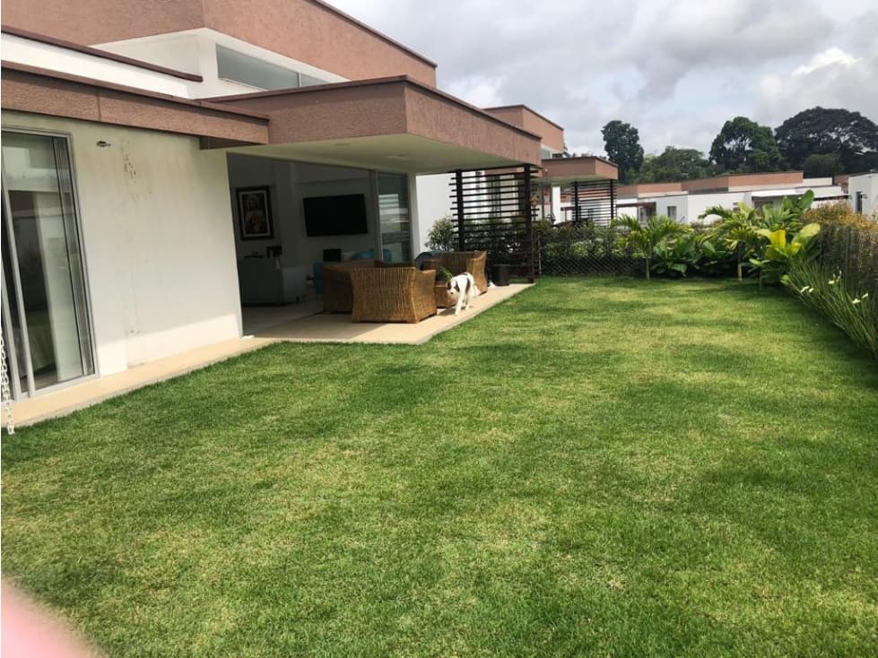 Casa campestre en venta en Calarcá a 5 minutos de Armenia 3710 - 1