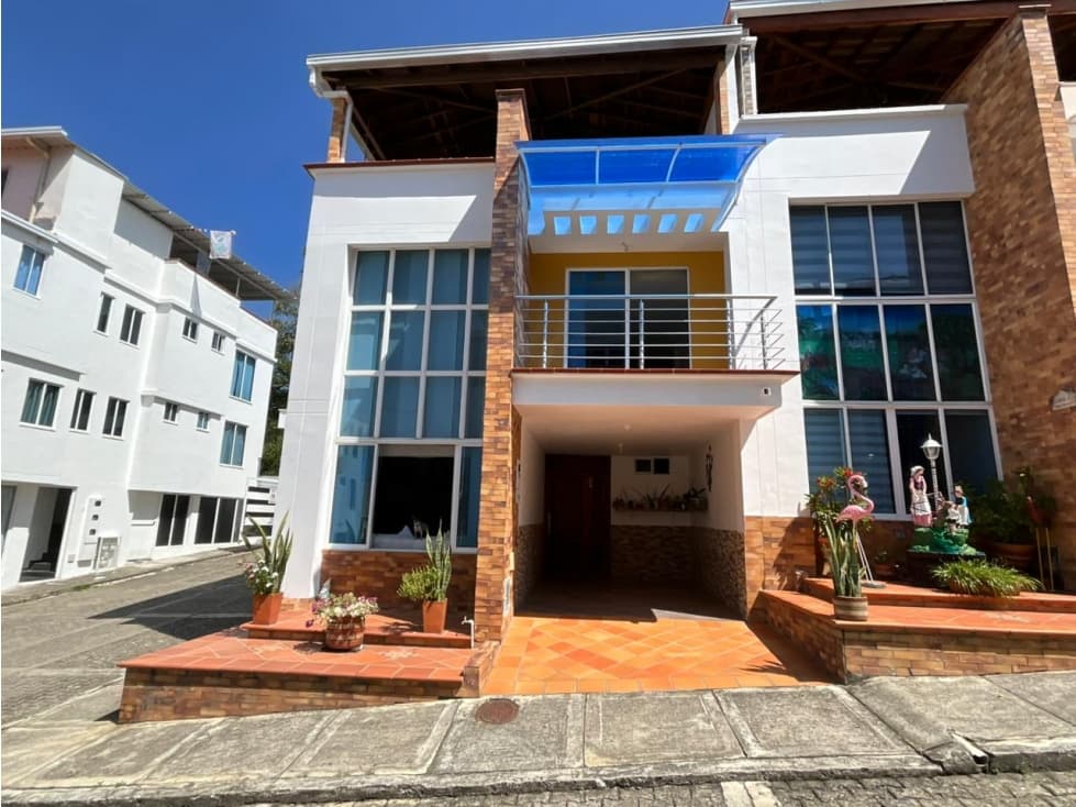 SOCORRO SANTANDER, Condominio Santo Domingo, 180 M2 - 1