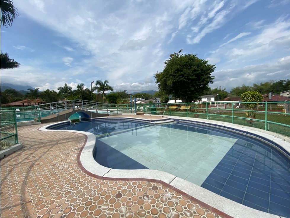 VENTA CASA CAMPESTRE VIA CAICEDONIA - 1