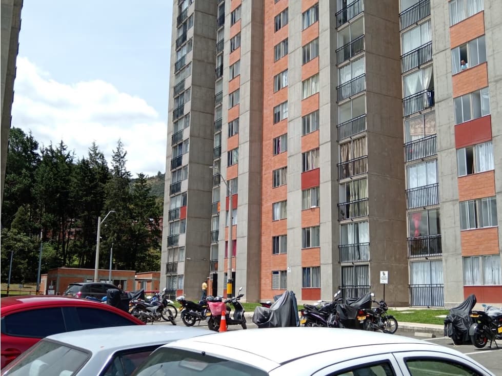 VENTA APARTAMENTO GUERNE UNIDAD MENTHA - 1