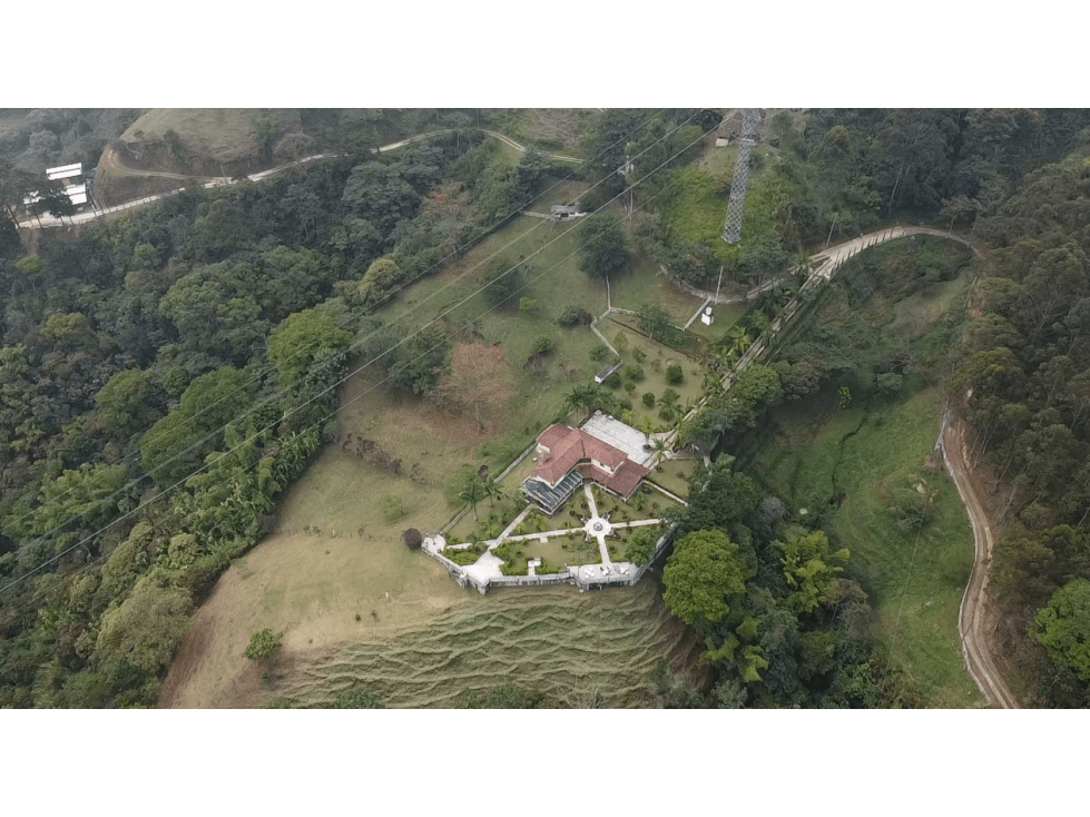 SE VENDE FINCA EN ENVIGADO - 1