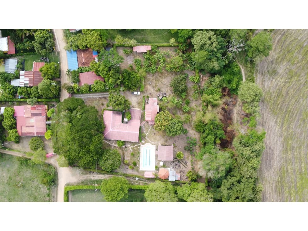 VENTA FINCA RECREATIVA RENTABLE EN IBAGUE - 1