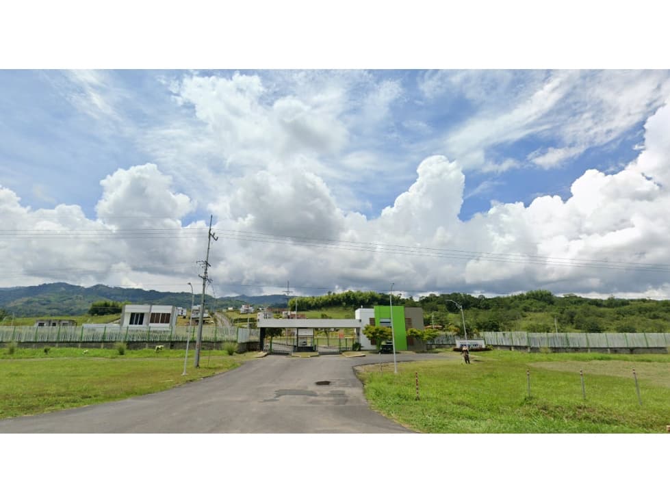 SE VENDE LOTE EN POBLADO BRISAMAR - 1