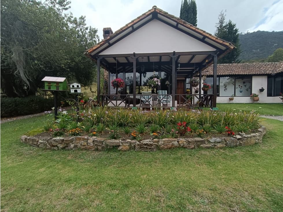 VENDO CASA CAMPESTRE TENJO CON 1.97 hectareas $2.200 MM - 1