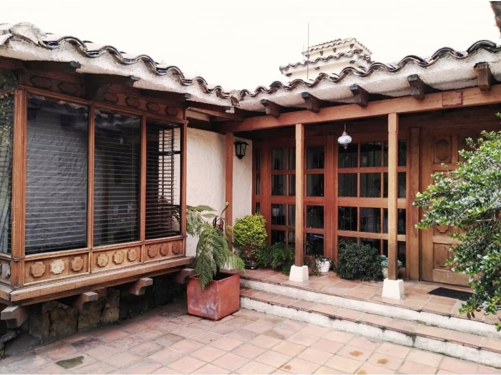 CASA VTA-ARR CALATRAVA - 270M2 - 1300MILL - $6,5 MILL con Admin - 1