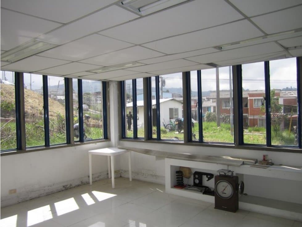 Bodega La Enea Manizales - 1