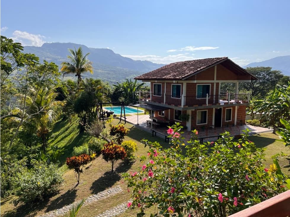 Finca en venta a 12 minutos de la Pintada - 1