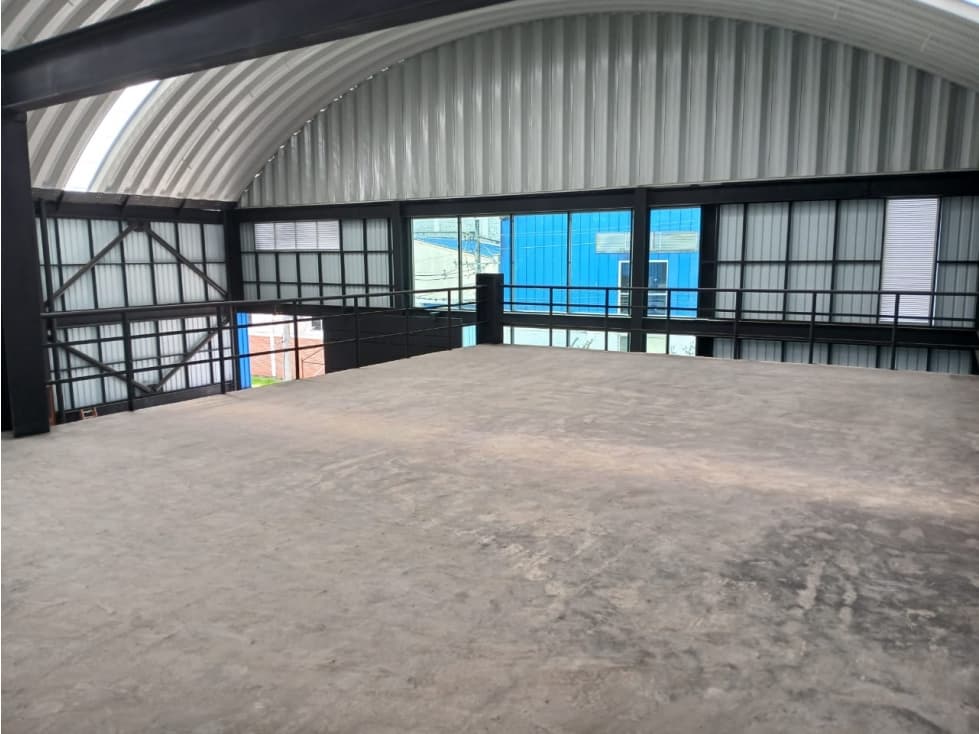 Bodega en venta en Guarne, Autopista - 1