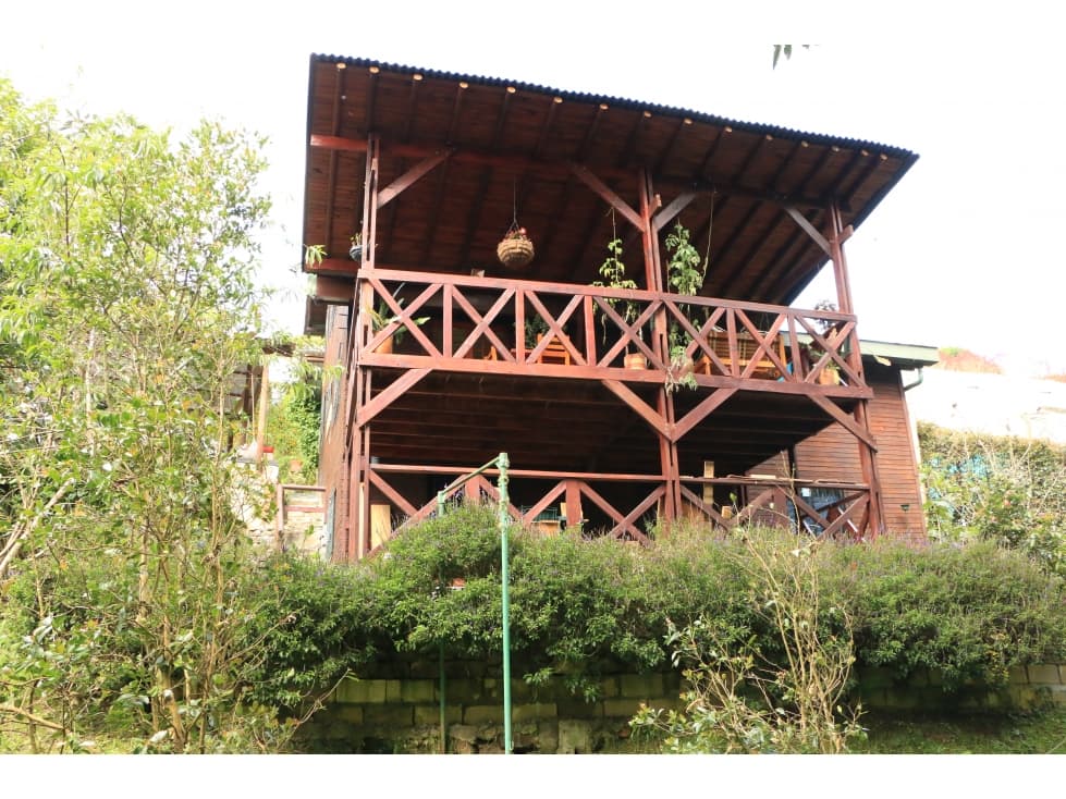Cabaña Campestre en Venta, Sector El Cerro en Santa Elena - 1