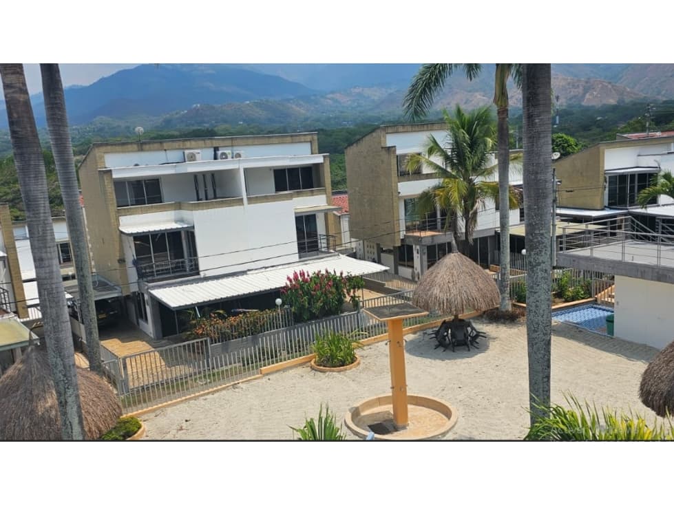 Casa en Arriendo, sector San Vicente, San Jerónimo - 1